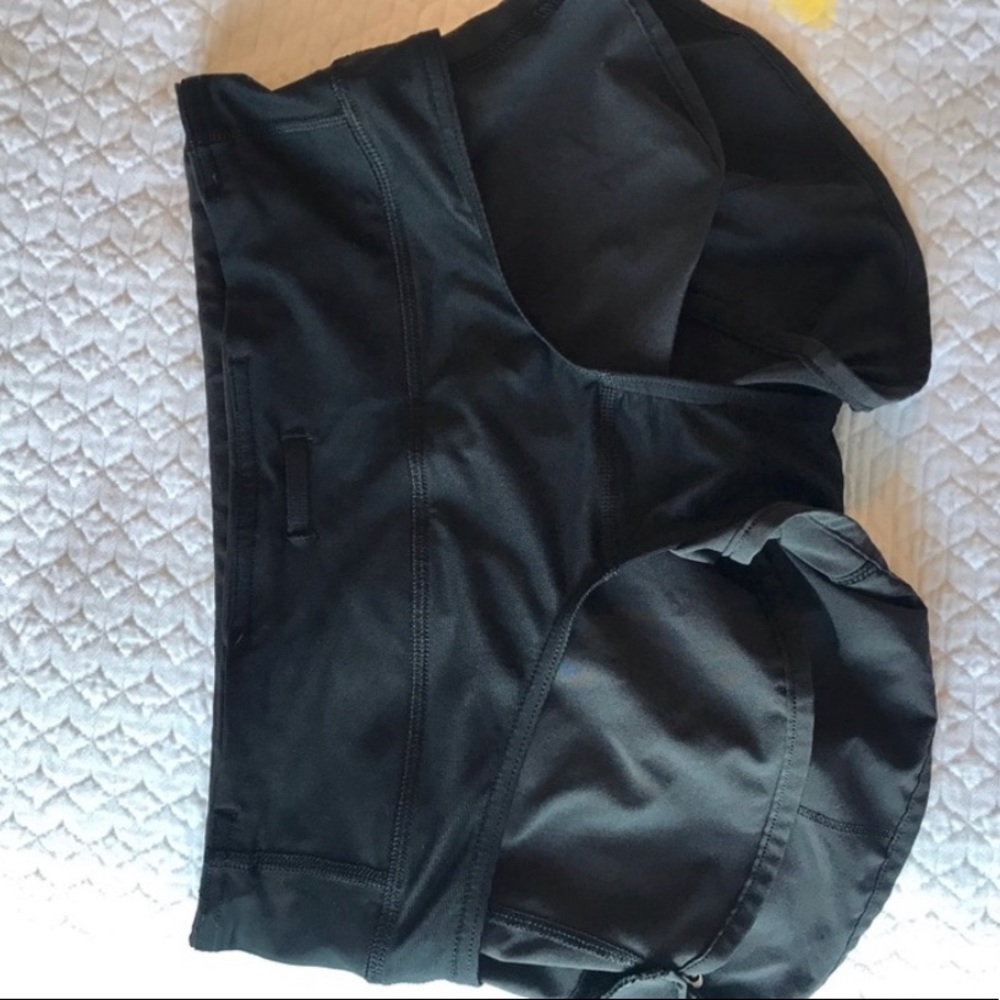 Lululemon black speed short size 2 - Picture 5 of 5